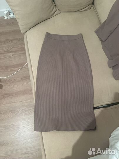 Юбка и кофта uniqlo комплект s