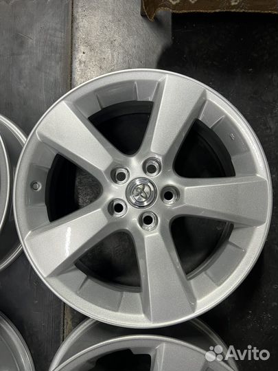 Литьё Оригинал 5/114.3/R18 ет35