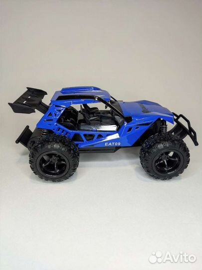 Машинка на радиоуправлении