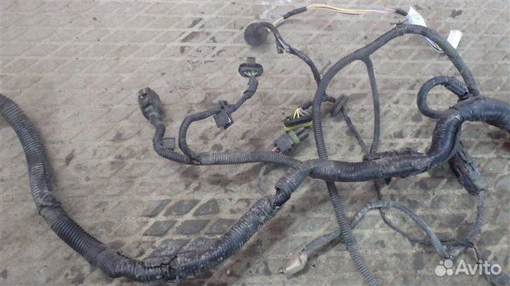 Проводка двигателя LADA Granta FL 21127 2019