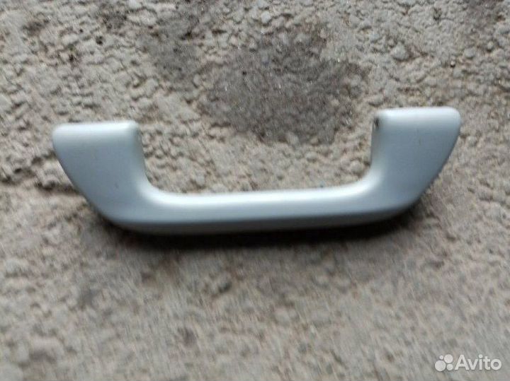 Ручка внутренняя потолочная передняя Honda Civic