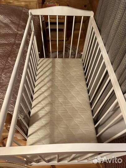 Детская кроватка