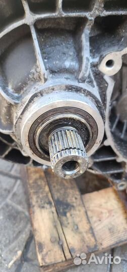 Коробка передач механика 6ст VW Transporter T5