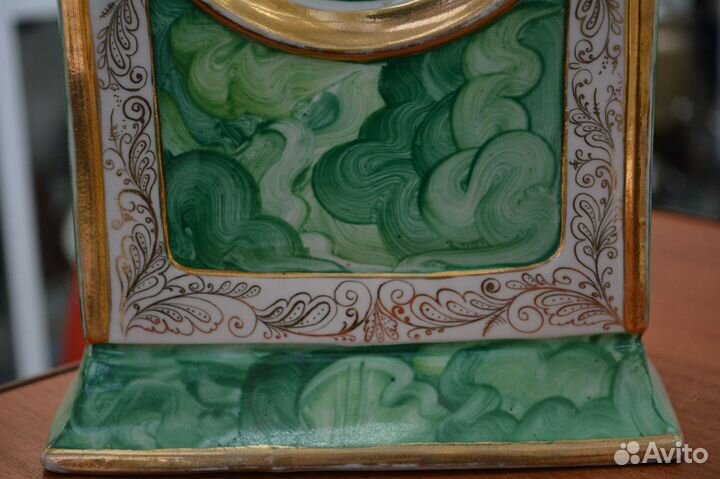 Фарфоровые часы (на ходу)