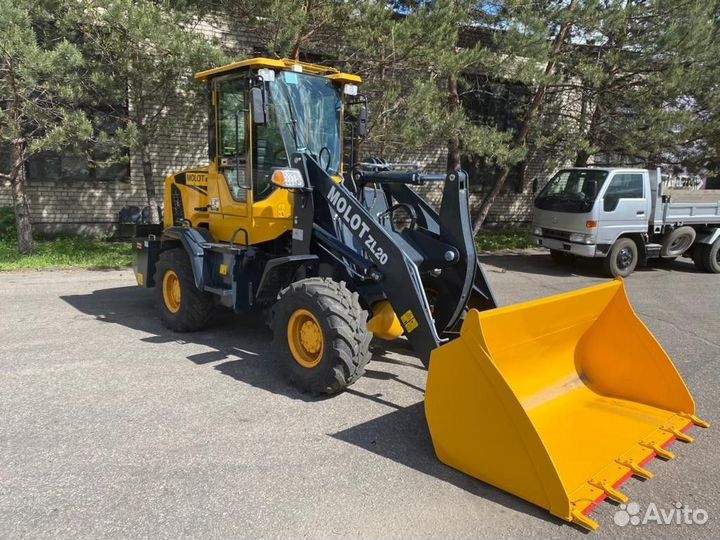 Фронтальный погрузчик Molot ZL20, 2023