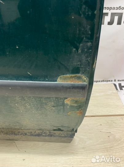 Дверь боковая задняя правая Volkswagen Passat B5