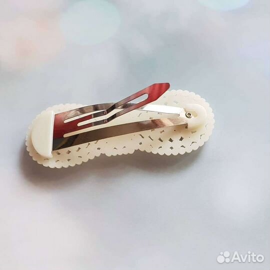 Заколки для волос