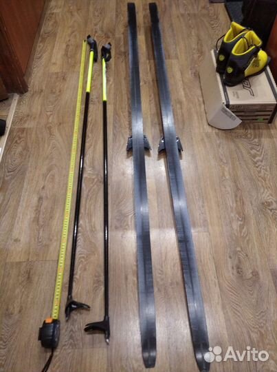 Беговые лыжи