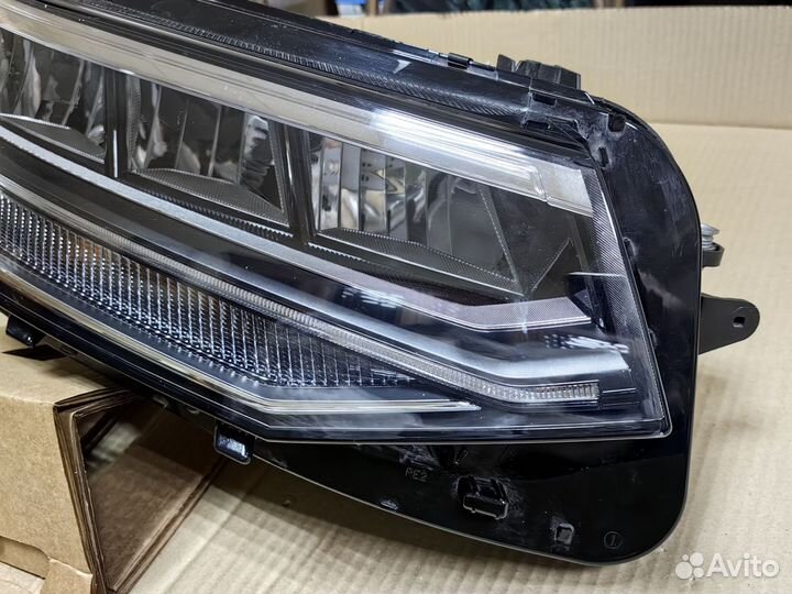 Фара правая Tiguan 2 2020 2021 2022 2023