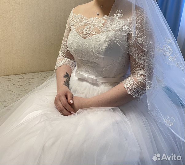 Свадебное платье