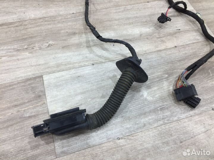 Проводка задней правой двери Audi A4 b8 / а4 б8