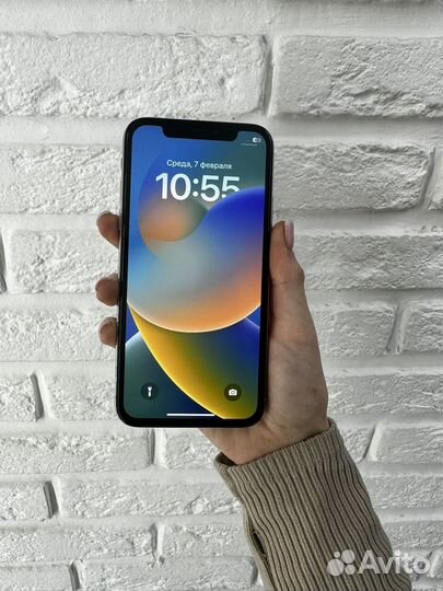 iPhone X, 64 ГБ
