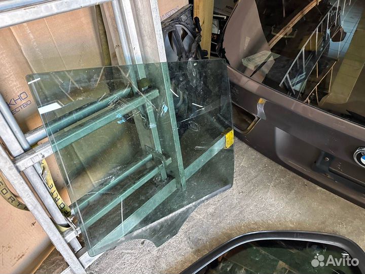 Комплект задних стекол BMW X5 E70 рест. 2013