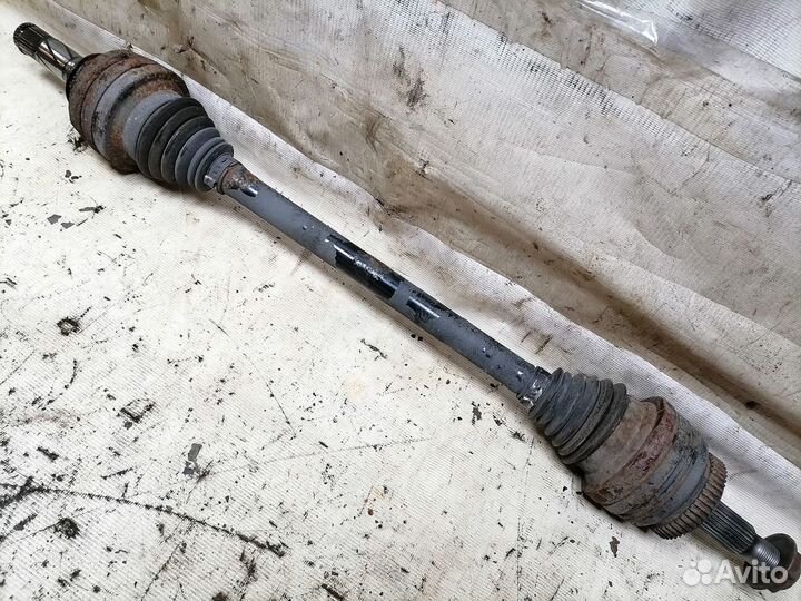 Привод задний левый Volvo V70 V70