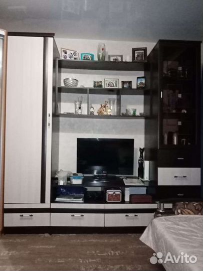 Стенка в гостиную