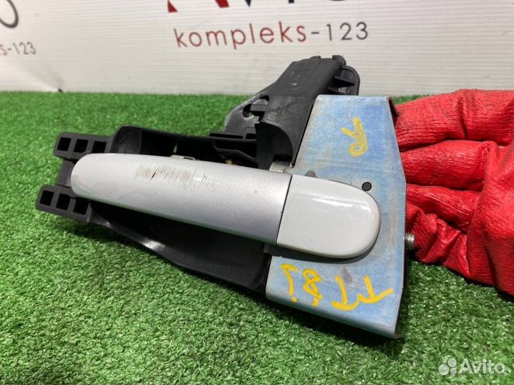 Ручка двери правая Audi Tt 8J BWA 2007