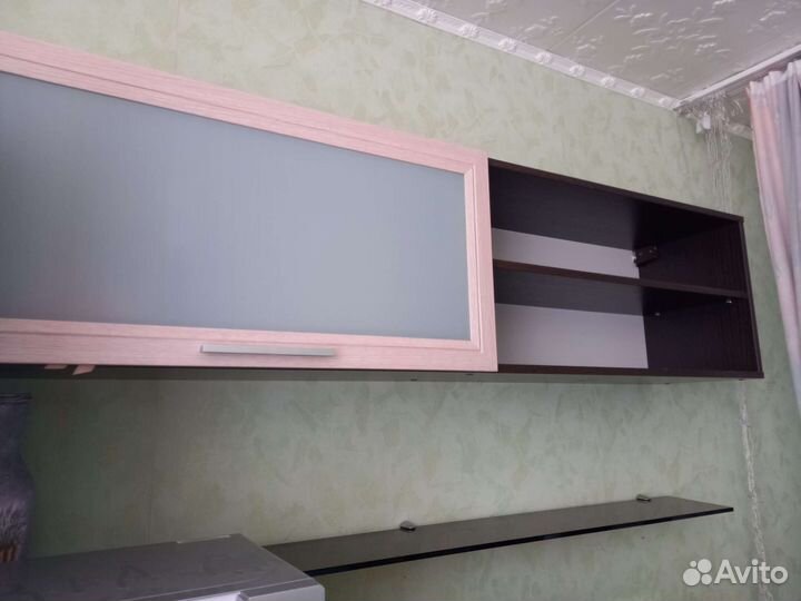 Полка настенная навесная