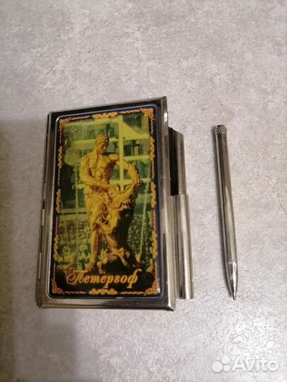 Блокнот с ручкой и зажим