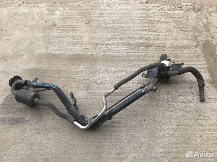 Mazda CX-7 Заливная горловина бака б/у