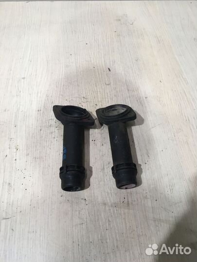 Крышка термостата Ауди А4 Б5 1.6 ADP 06B121121