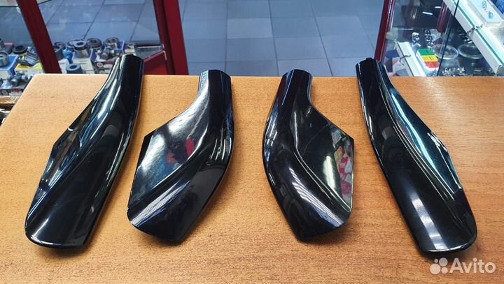 Заглушка рейлинга Toyota Land Cruiser 100