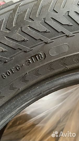 Nokian Tyres Hakkapeliitta 8 SUV 235/65 R17