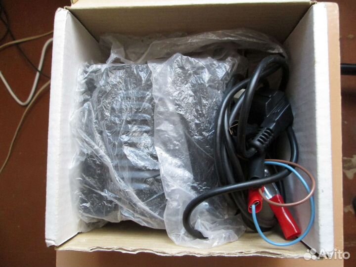 Автоматическое зарядное устройство зу-3002