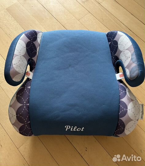 Бустер/автокресло babyton pilot