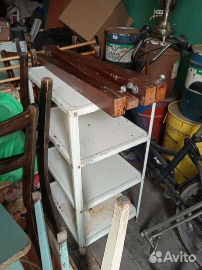 Этажерка металлическая