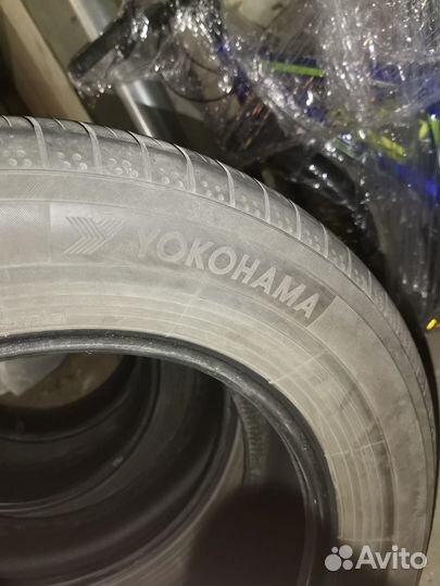 Yokohama BluEarth AE50 215/65 R17 99V