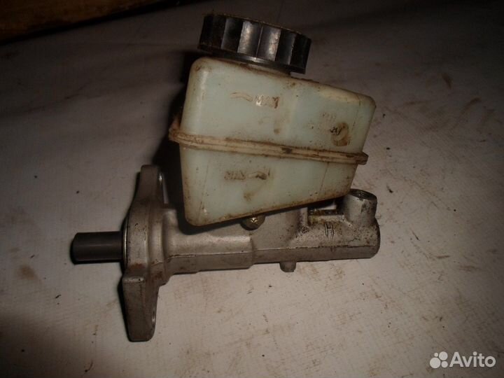 Главный тормозной цилиндр (Mercedes-Benz E-class)