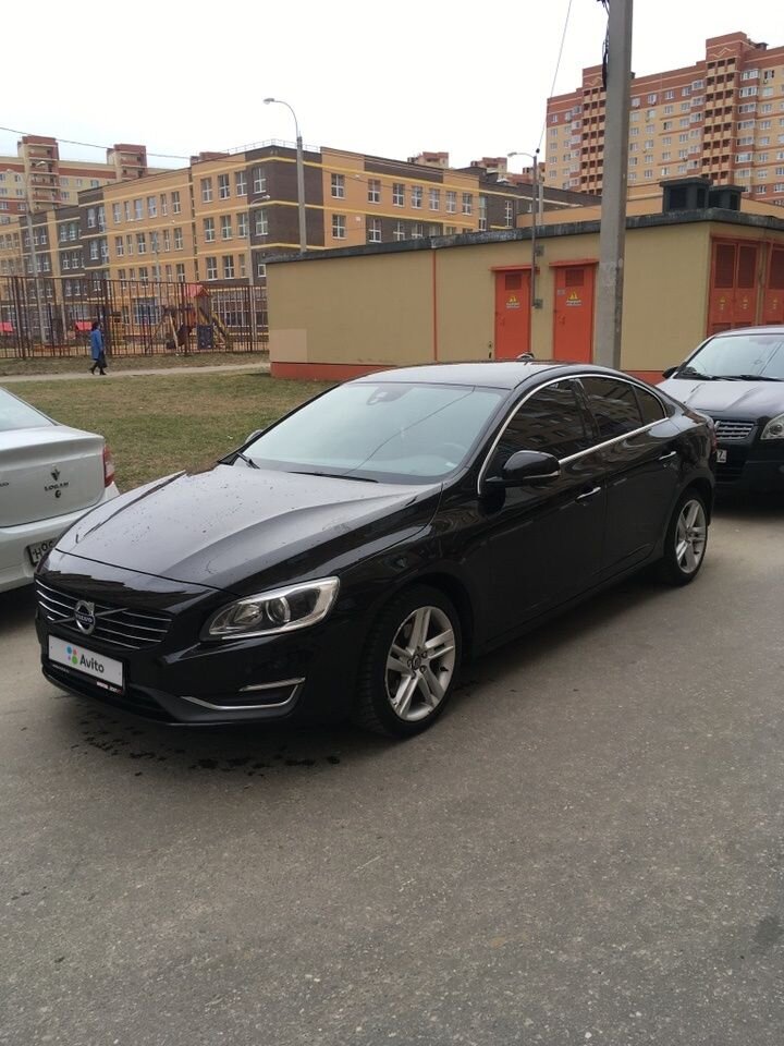 Volvo S60: фото владельца