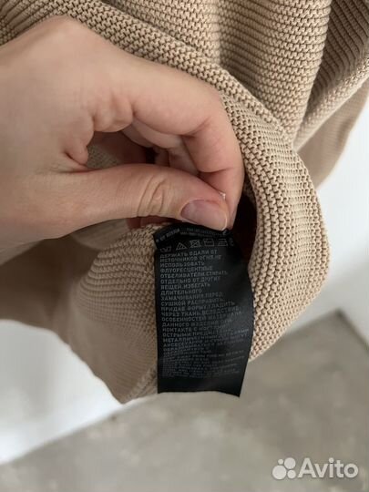 Свитер женский uniqlo