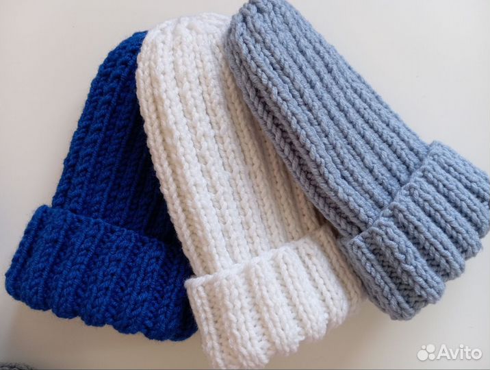 Шапка вязаная ручная работа