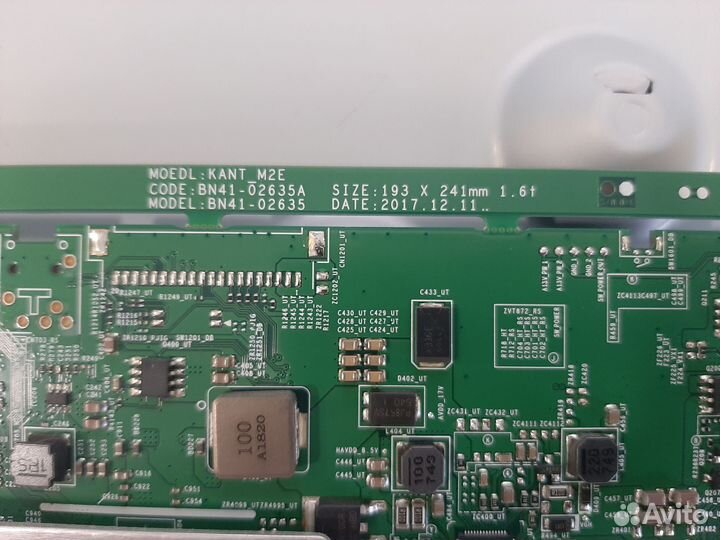 Разбор UE43NU7170U