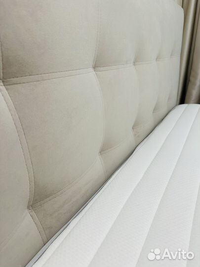 Кровать с матрасом 140 200