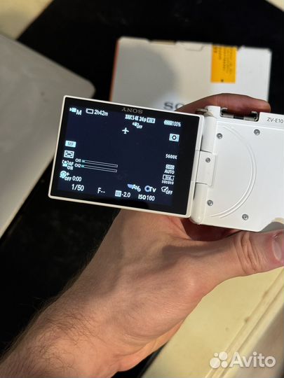 Sony zv e10 новая