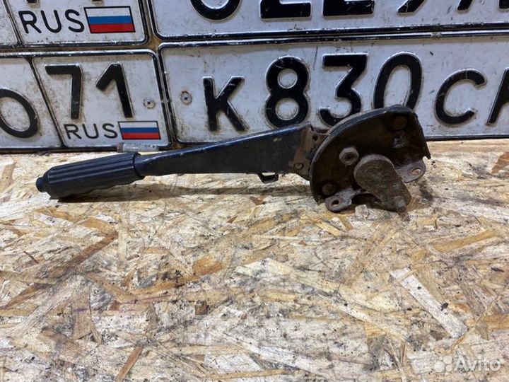 Рычаг стояночного тормоза Ваз 2107