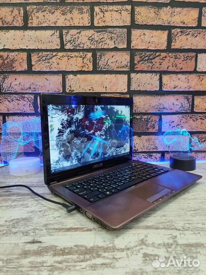 Мощный asus i5 2Gb Видео 12 озу SSD