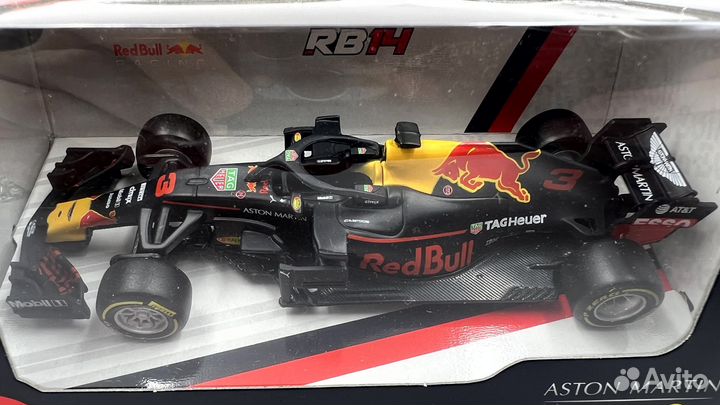 Red Bull Racing F1 Team RB14 #3 Daniel Ricciardo