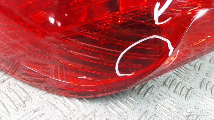 Фонарь Peugeot 308 (2007-2017)