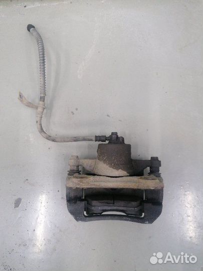 Суппорт передний левый Kia Ceed JD 1.6 G4FG 2013