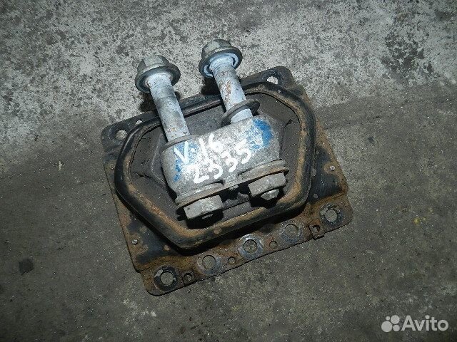 Подушка двигателя задняя Volvo FH 20723224 (2335)