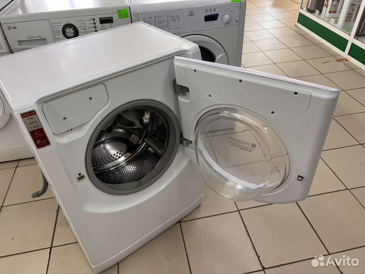 Стиральная машина Hotpoint Ariston на 5кг