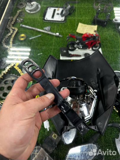 Фара универсальная мотоцикла эндуро в сборе