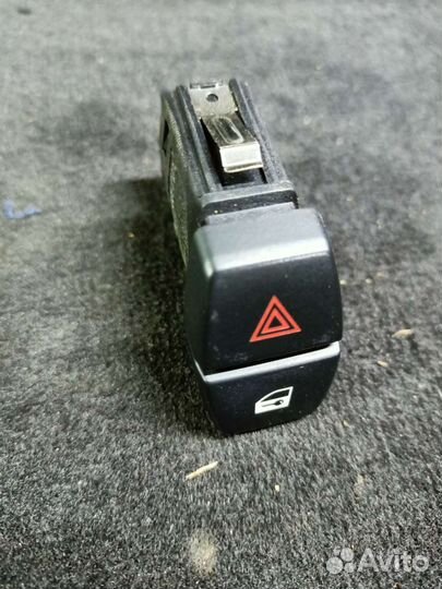 Кнопка аварийки BMW X3 F25