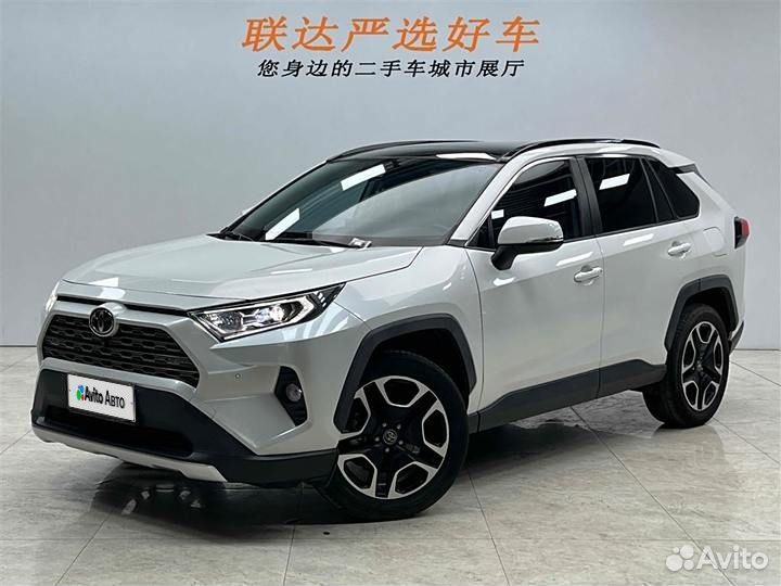 Toyota RAV4 2.0 CVT, 2021, 16 000 км