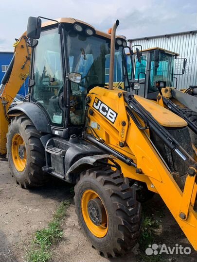Экскаватор-погрузчик JCB 3CX4T, 2011