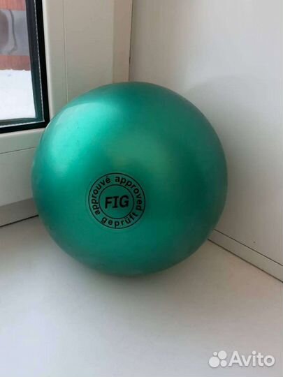 Гимнастический мяч