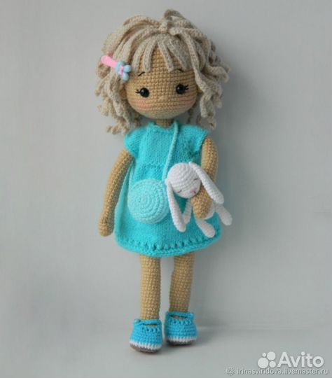 Кукла вязаная 